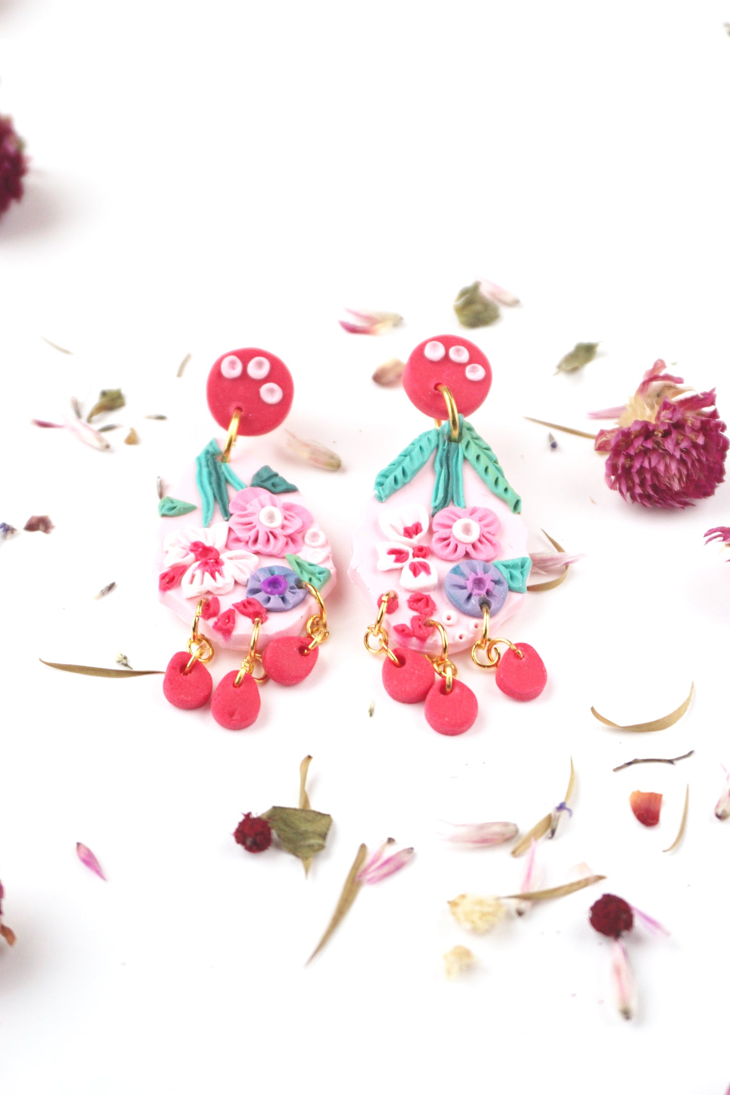Floral dangle earrings